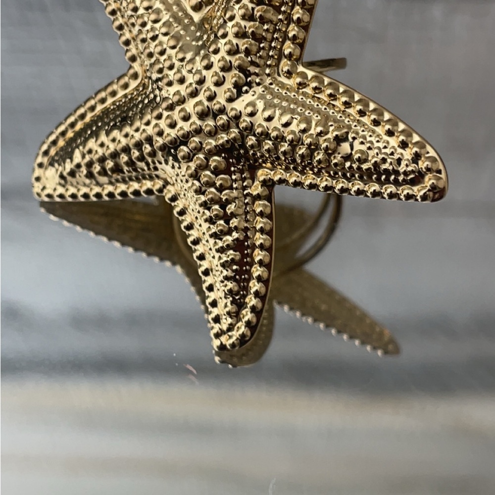 Gold Starfish Ring - image 3